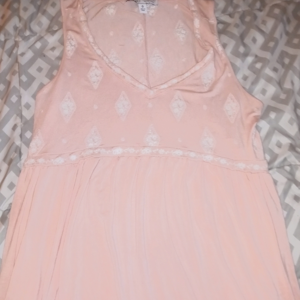 Light pink Torrid tank size 0